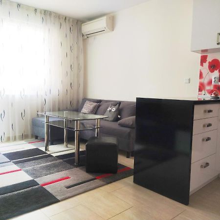 Modern Apartment In Burgas Ngoại thất bức ảnh
